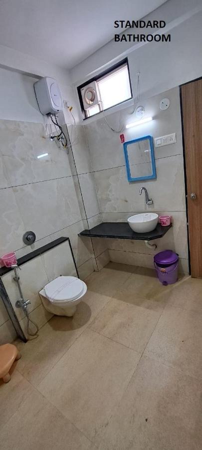 Hotel Aaditya Palace Bhusawal Exterior photo