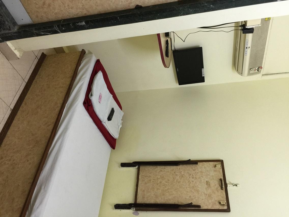 Hotel Aaditya Palace Bhusawal Exterior photo